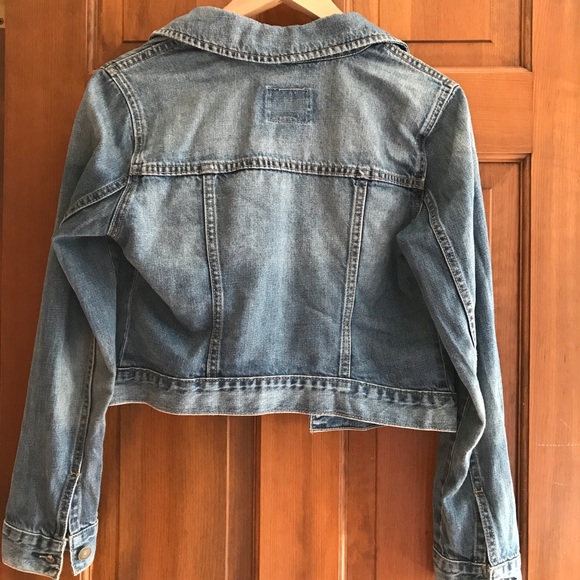 medium wash jean jacket - Picture 2 of 2